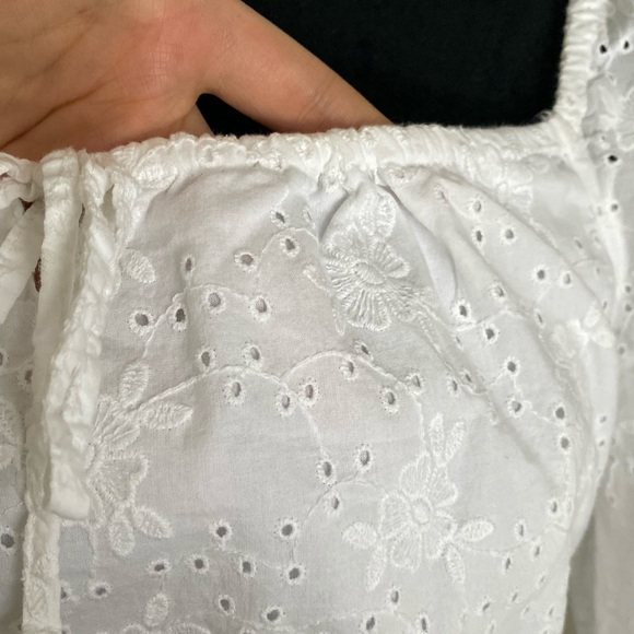 White Eyelet Lace Square Neck Bow Detail Long Sleeve Hollister Crop Top Size M - Picture 3 of 8